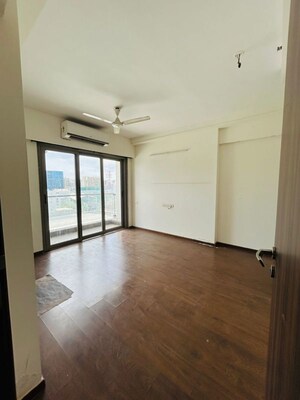 Room in 3 BHK Apartment at Adani Group Western Heights, Andheri West – for Sale