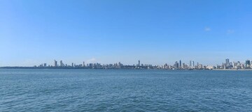 Swimming Pool in 4 BHK Apartment at Veer Bhavan Malabar Hill, Malabar Hill – for Rent