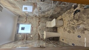 Bathroom in 1 BHK Apartment at Palm Residency Chhatarpur, Chattarpur – for Rent