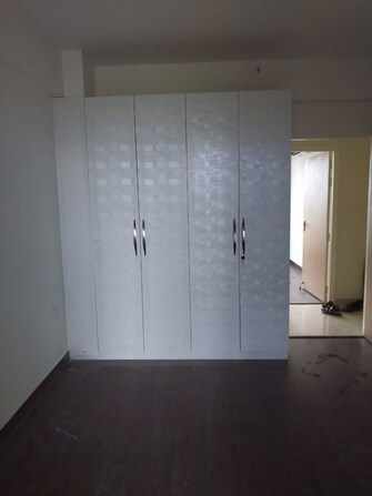 3 BHK + Pooja Room 1900 Sq.Ft. Apartment in DLF The Skycourt
