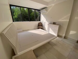 Team Area in 3 BHK Apartment at Evergreen CHS Malabar Hill, Malabar Hill – for Rent