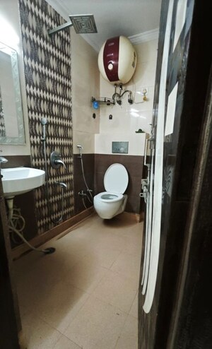 Attached Bathroom in 3 BHK Apartment at Sector 6 Dwarka – for Rent