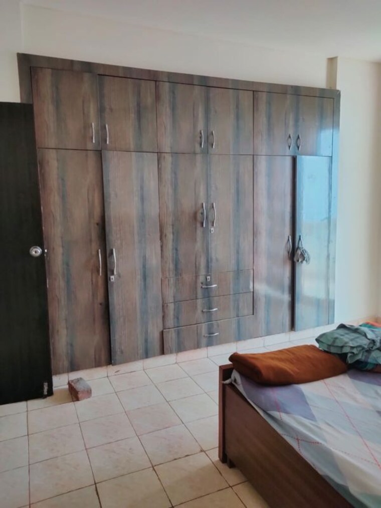 Bedroom, ansal-royal-heritage 3.5 Bedroom 1510 Sq.Ft. Apartment In Sector 70 Faridabad 10117511