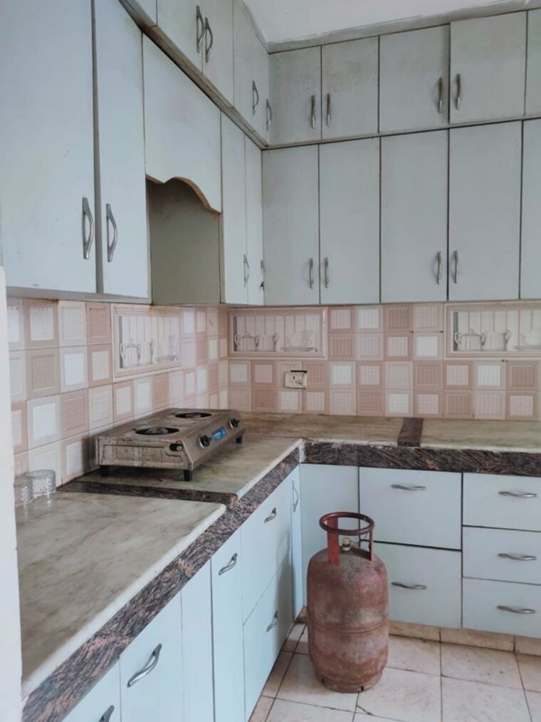Kitchen, ansal-royal-heritage 3.5 Bedroom 1510 Sq.Ft. Apartment In Sector 70 Faridabad 10117511