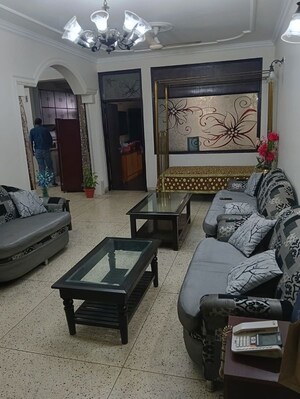 3 BHK Apartment For Rent in Sector 6 Dwarka