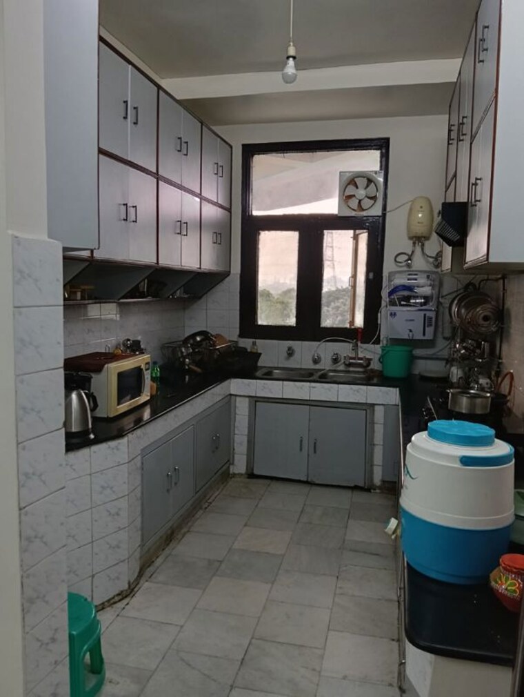 Kitchen, sector 6 dwarka 3 Bedroom 1800 Sq.Ft. Apartment In Sector 6 Dwarka Delhi 10117548