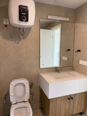 Bathroom in 3 BHK Apartment at M3M Heights, Sector 65 – for Rent
