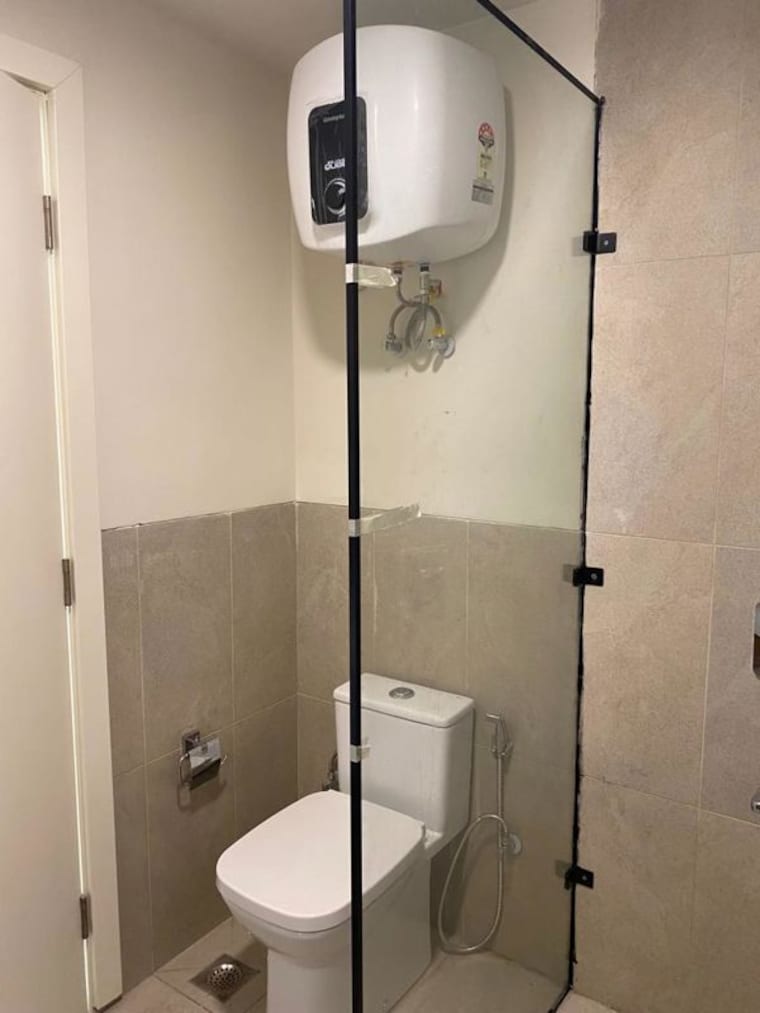 Bathroom, m3m-heights 3 Bedroom 1310 Sq.Ft. Apartment In Sector 65 Gurgaon 10116394
