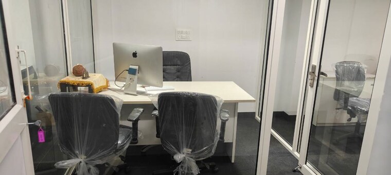 Team Area, sector 4 Commercial Office Space 1050 Sq.Ft. In Sector 4 Noida 10117626