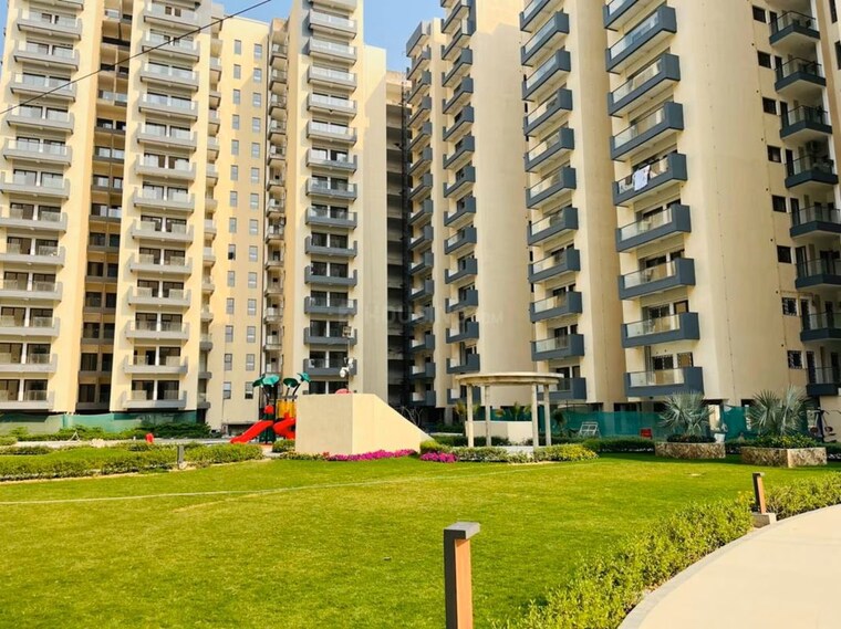 Exterior View, azeagaia-botanica 3 Bedroom 1629 Sq.Ft. Apartment In Vrindavan Yojna Lucknow 10117651