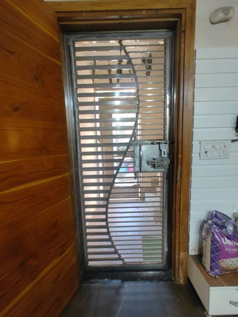 Room, maya-homes 3 Bedroom 1200 Sq.Ft. Builder Floor In Indrapuram Ghaziabad 10117661