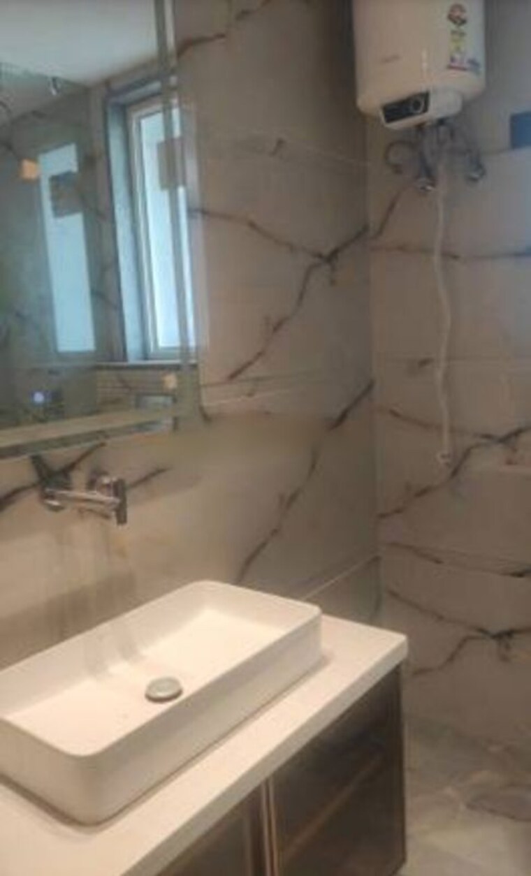 Bathroom, kohli-one-malibu-town-plot 4 Bedroom 3200 Sq.Ft. Apartment In Sector 47 Gurgaon 10117669