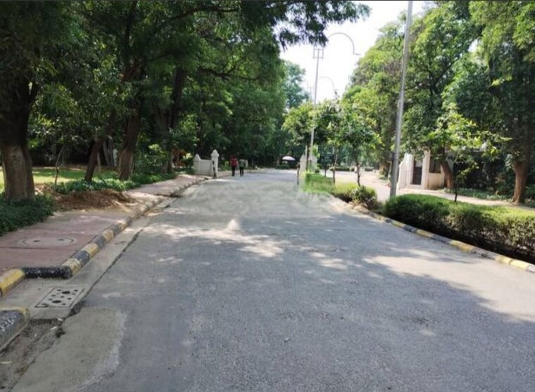  Parking, kohli-one-malibu-town-plot 4 Bedroom 3200 Sq.Ft. Apartment In Sector 47 Gurgaon 10117669