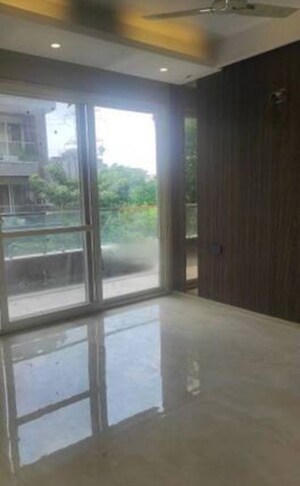Room in 4 BHK Apartment at Kohli One Malibu Town Plot, Sector 47 – for Sale
