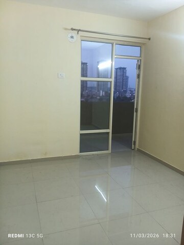 2 BHK Apartment For Rent in Pyramid Midtown, Sector 59