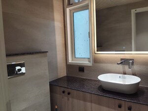 Furnished Amenities in 3 BHK Apartment at ABA Ivy County, Sector 75 – for Rent