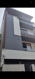 2 BHK 200 Sq.Ft. Builder Floor in Sector 8