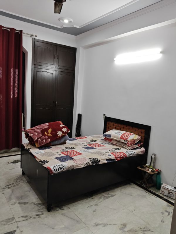 1 RkBuilder Floor For Rent in Sector 37