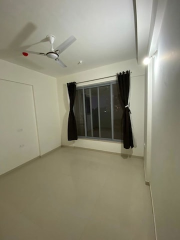 Room in 3 BHK Apartment at Kalpataru Jade Residences, Baner – for Rent