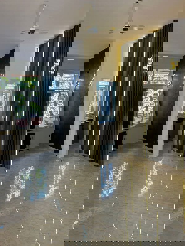 3 BHK + Extra Room 1450 Sq.Ft. Builder Floor in Sushant Lok 3