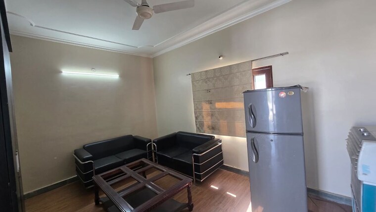 Living Room, sushant lok iii 2 Bedroom 960 Sq.Ft. Builder Floor In Sushant Lok Iii Gurgaon 10118590