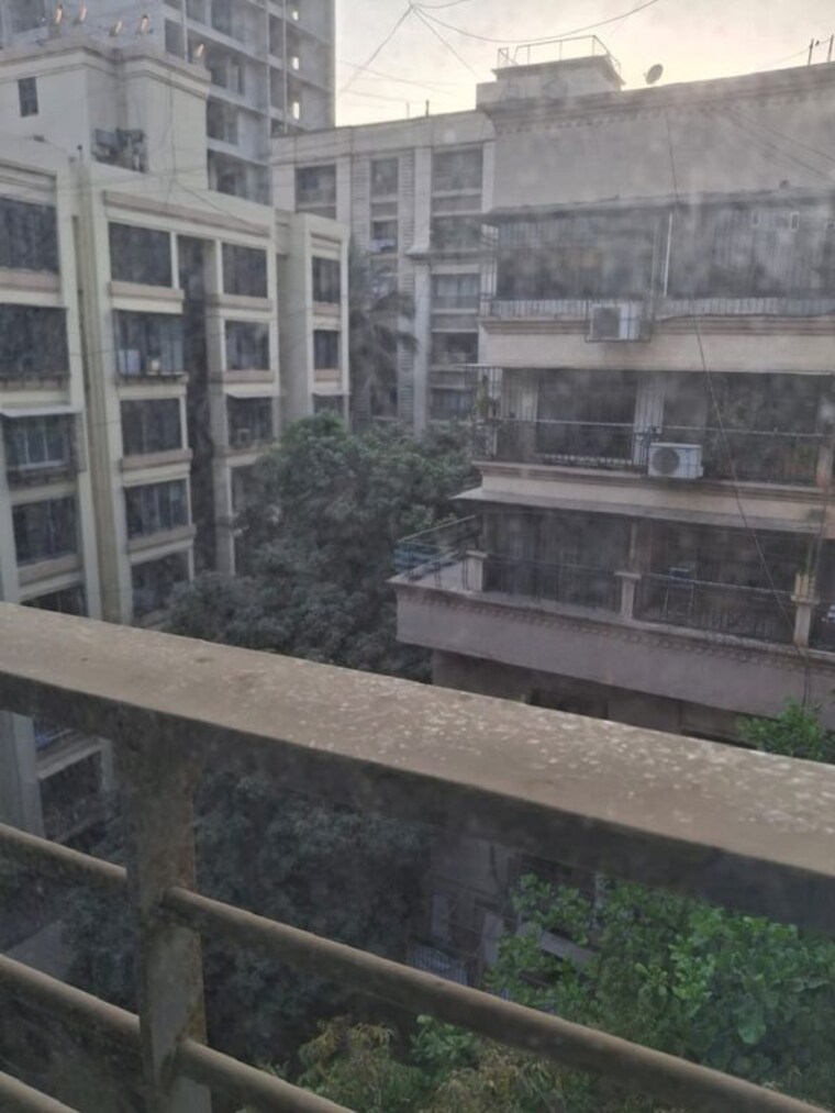 Balcony, khar west 3 Bedroom 1100 Sq.Ft. Apartment In Khar West Mumbai 10118591