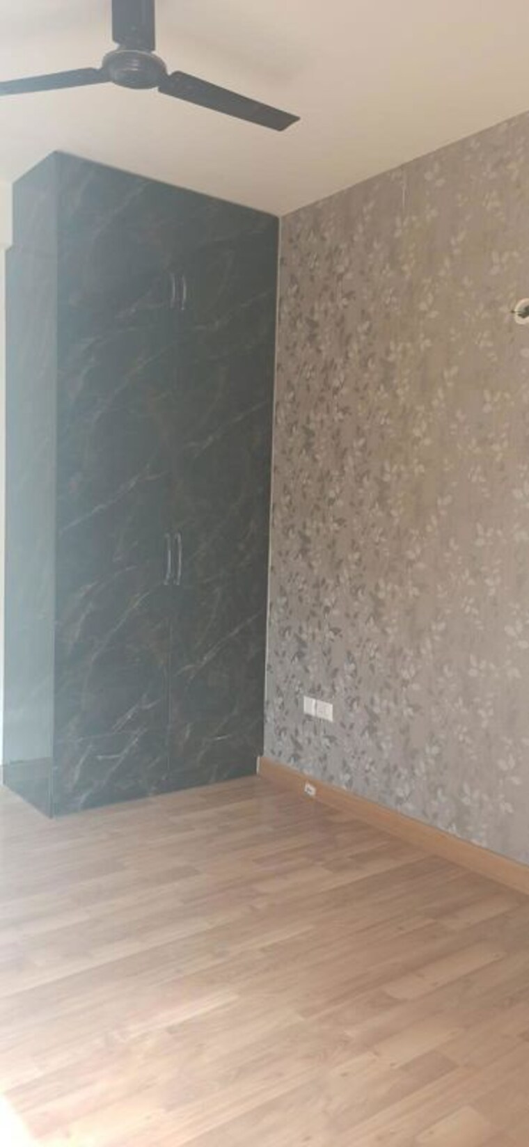 Room, bptp-park-81 3 Bedroom 1545 Sq.Ft. Builder Floor In Sector 81 Faridabad 9922580