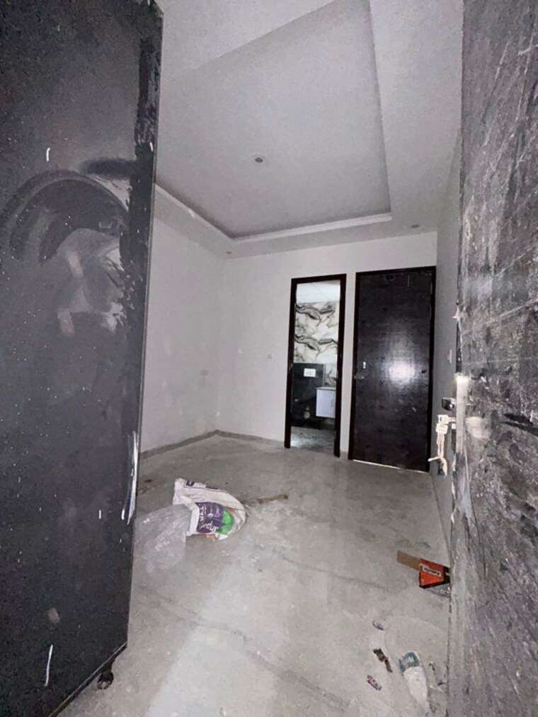 Room, kharar banur road 2 Bedroom 1000 Sq.Ft. Apartment In KharaR Banur Road Chandigarh 10118635