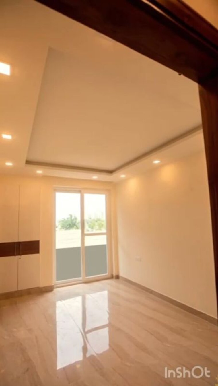 Room, puri-pratham 3 Bedroom 1390 Sq.Ft. Apartment In Sector 84 Faridabad 9442671