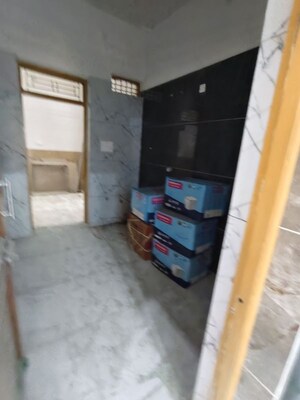 Parking in 3 BHK Builder Floor at Buddhi Vihar – for Rent