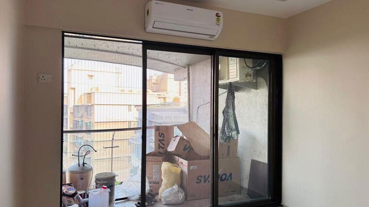 Living Room, santacruz west 2 Bedroom 700 Sq.Ft. Apartment In Santacruz West Mumbai 10118646