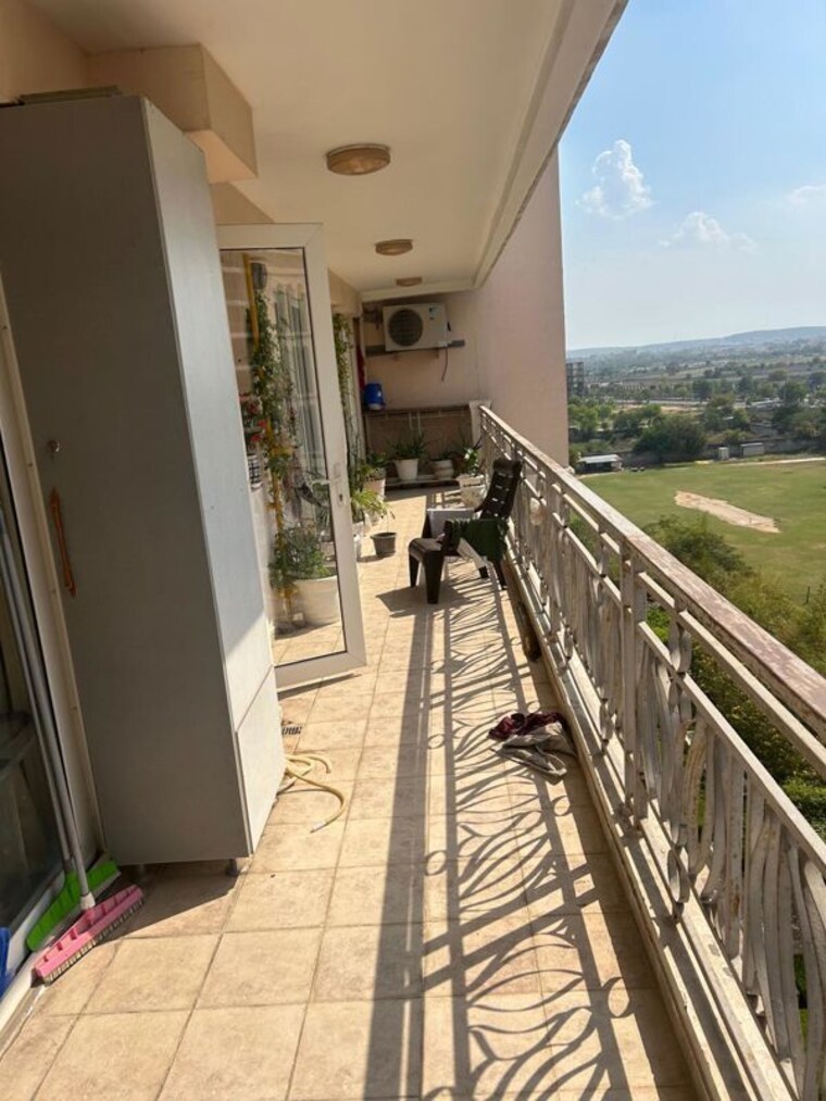 Balcony, dlf-the-skycourt 3 Bedroom 1931 Sq.Ft. Apartment In Sector 86 Gurgaon 10116489