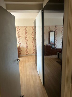 Bathroom in 3 BHK Apartment at DLF The Skycourt, Sector 86 – for Rent