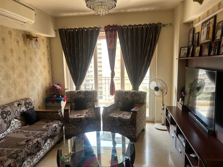 Master Bedroom, dlf-the-skycourt 3 Bedroom 1931 Sq.Ft. Apartment In Sector 86 Gurgaon 10116489