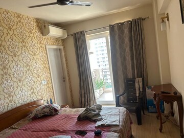 Living Room in 3 BHK Apartment at DLF The Skycourt, Sector 86 – for Rent