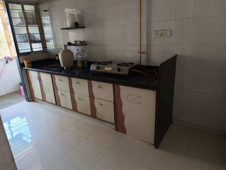 Kitchen, satellite 1 Bedroom 1180 Sq.Ft. Apartment In Satellite Ahmedabad 10118639