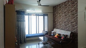 Living Room in 3 BHK Builder Floor at DLF City Phase IV, Dlf Phase iv – for Rent