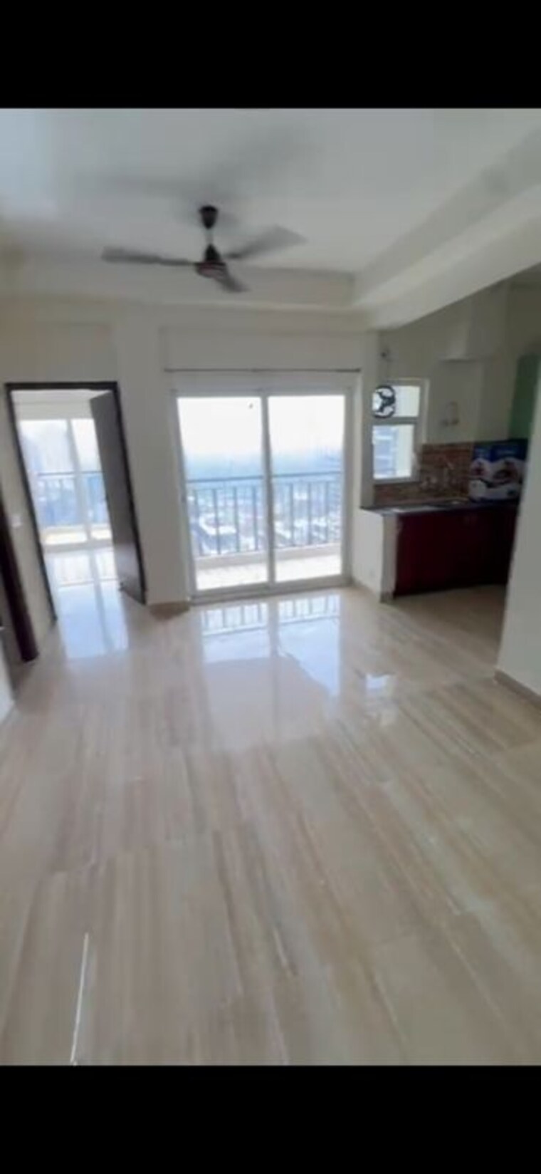 Room, sector 16 greater noida 2 Bedroom 885 Sq.Ft. Apartment In Sector 16 Greater Noida Greater Noida 10118695