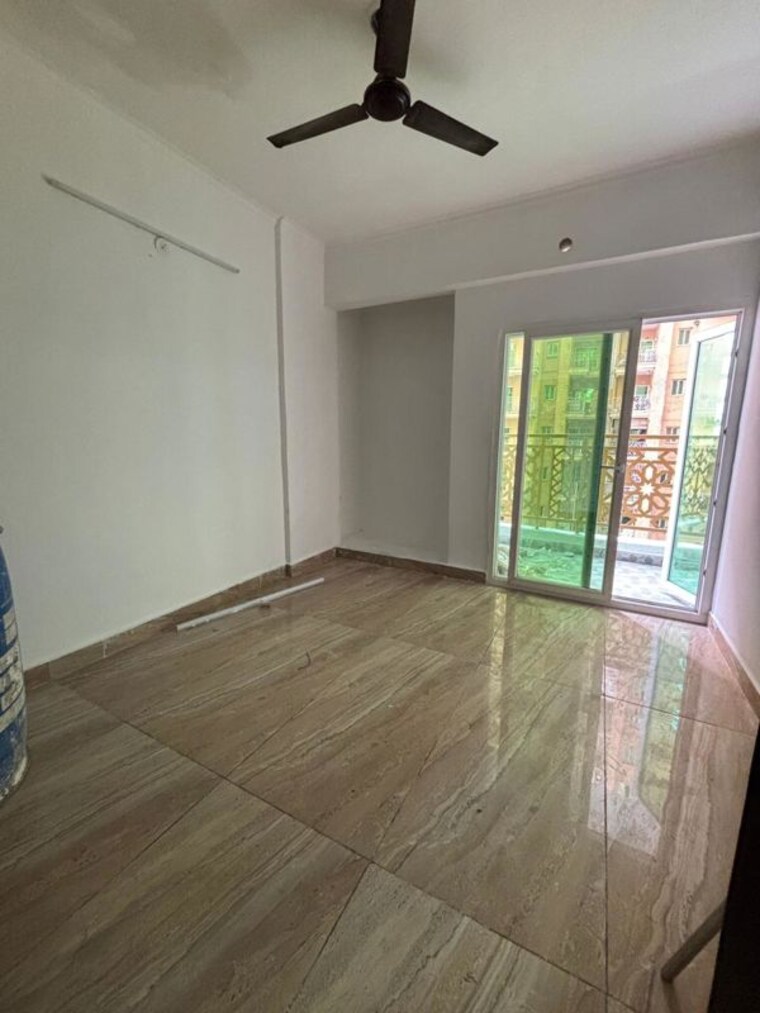 Room, migsun-vilaasa 2 Bedroom 860 Sq.Ft. Apartment In Eta Ii Greater Noida Greater Noida 10118658