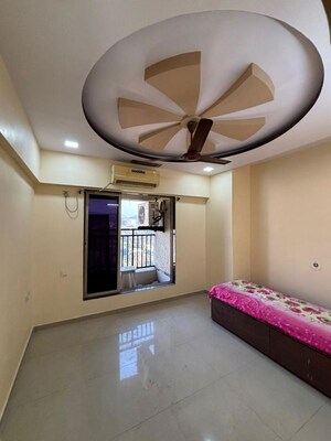 Furnished Amenities in 3 BHK Builder Floor at DLF City Phase IV, Dlf Phase iv – for Rent