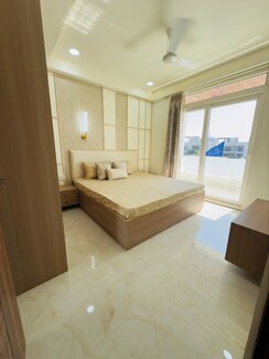 3 BHK Builder Floor For Rent in DLF City Phase IV