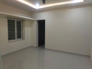 Room in 2 BHK Apartment at Banjara Hills – for Rent
