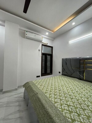 Bedroom in 1 BHK Builder Floor at Saket – for Rent