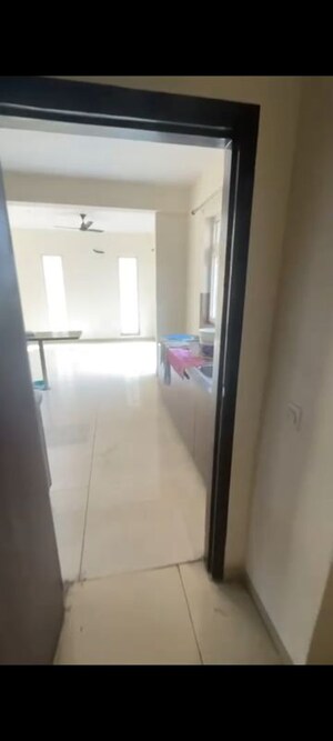 Building Lobby in 4 BHK Builder Floor at BPTP Country Floor, Sector 102 – for Rent