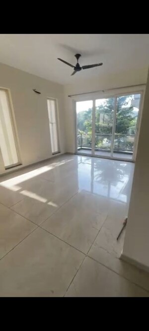 Bathroom in 4 BHK Builder Floor at BPTP Country Floor, Sector 102 – for Rent