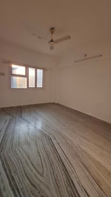 2 BHK Apartment For Rent in Kandivali West