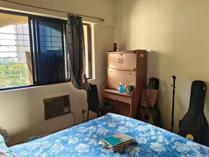 Room in 2 BHK Apartment at Nahur – for Rent