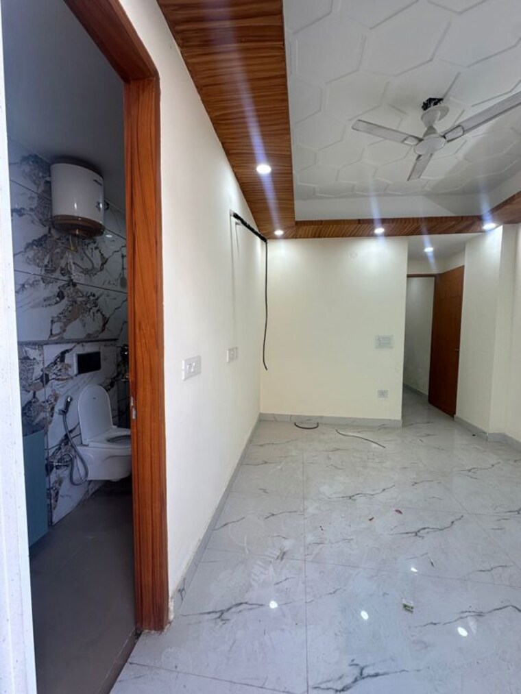 Room, saket 3 Bedroom 1800 Sq.Ft. Builder Floor In Saket Delhi 10118966