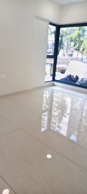 Furnished Amenities in 2 BHK Apartment at Goregaon West – for Sale