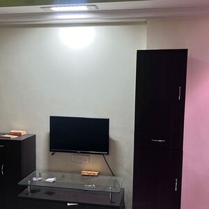 Furnished Amenities in 1 BHK Builder Floor at Usha Nagar – for Rent